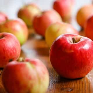 apple